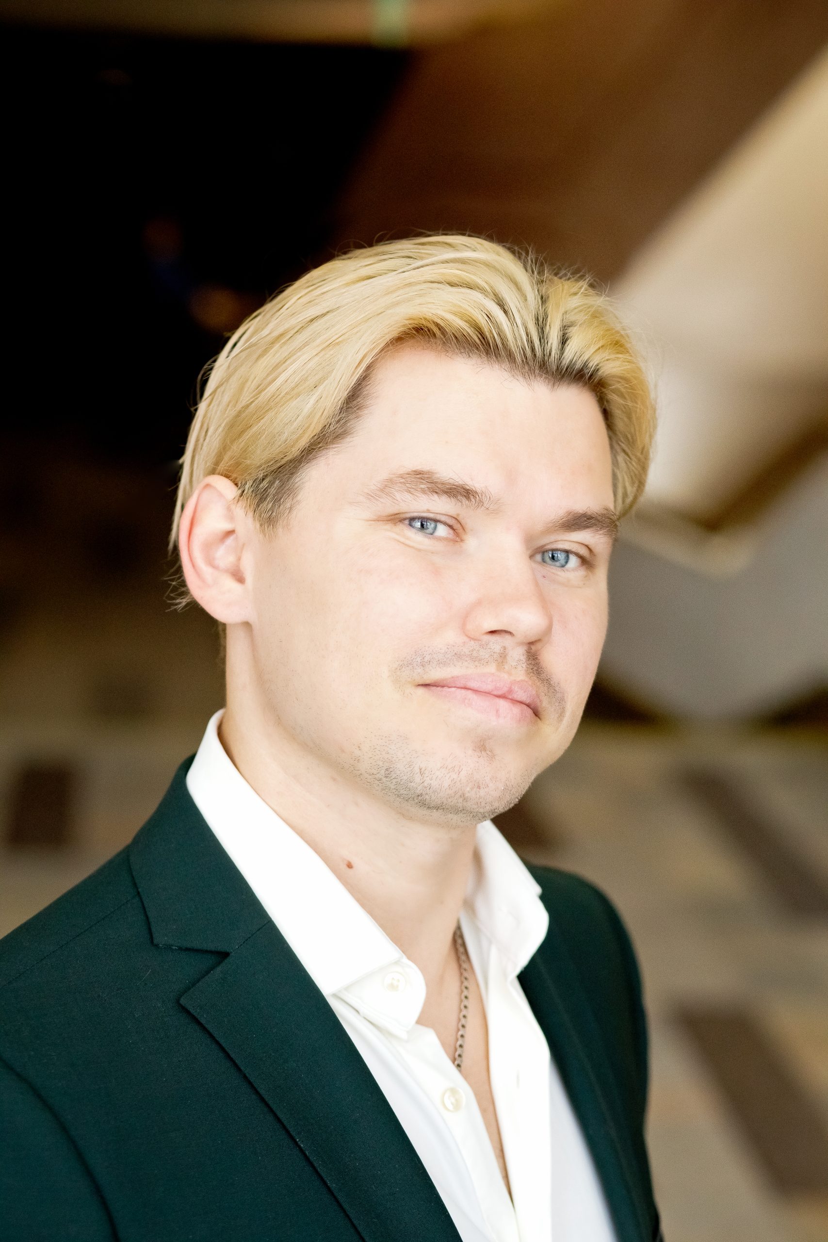 СЕЛЮКОВ Виталий Сергеевич