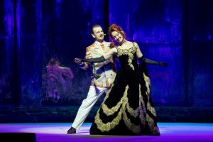 Омский Музыкальный театр устроил зрителям экскурсию по жанрам