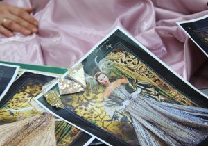 Художник-постановщик Елена Вершинина о весе «Летучей мыши», шаблонах и личных табу