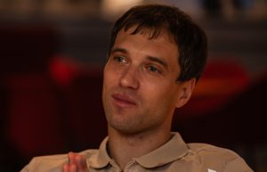 «Иногда молишься и танцуешь». Премьер НОВАТа Михаил Лифенцев о страхах на сцене и идеальном балете
