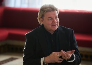 «В балете нет рекордов, ты должен удивлять». Беседуем с новым худруком балета Омского музыкального Андрисом Лиепой